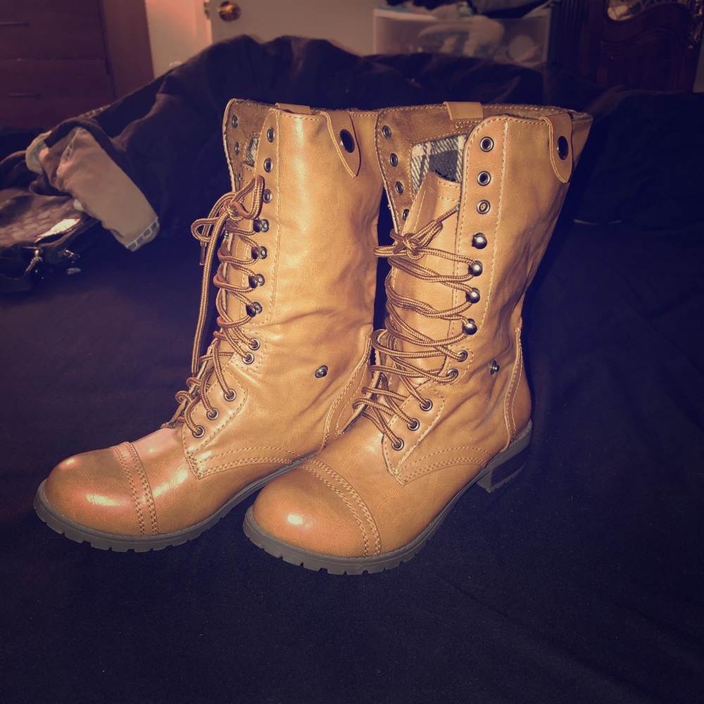 Tan Combat Boots